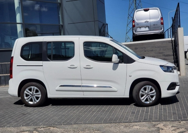 Toyota Proace City Verso cena 86900 przebieg: 141978, rok produkcji 2020 z Ząbki małe 596